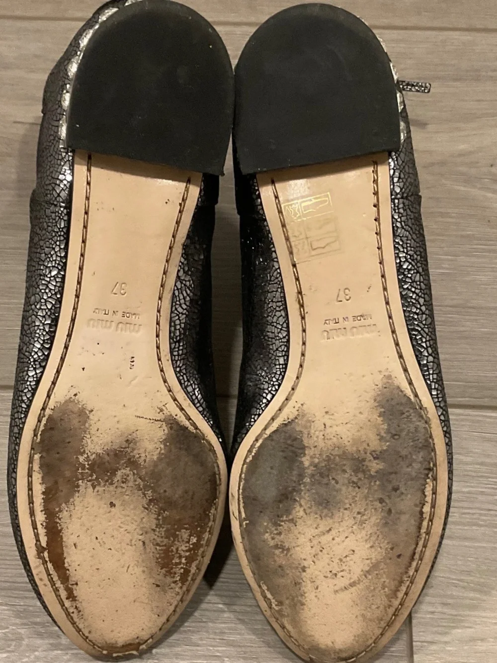 MIU MIU Crackled Silver Metallic Leather Crystal Heel Ankle Boots Sz EU 37